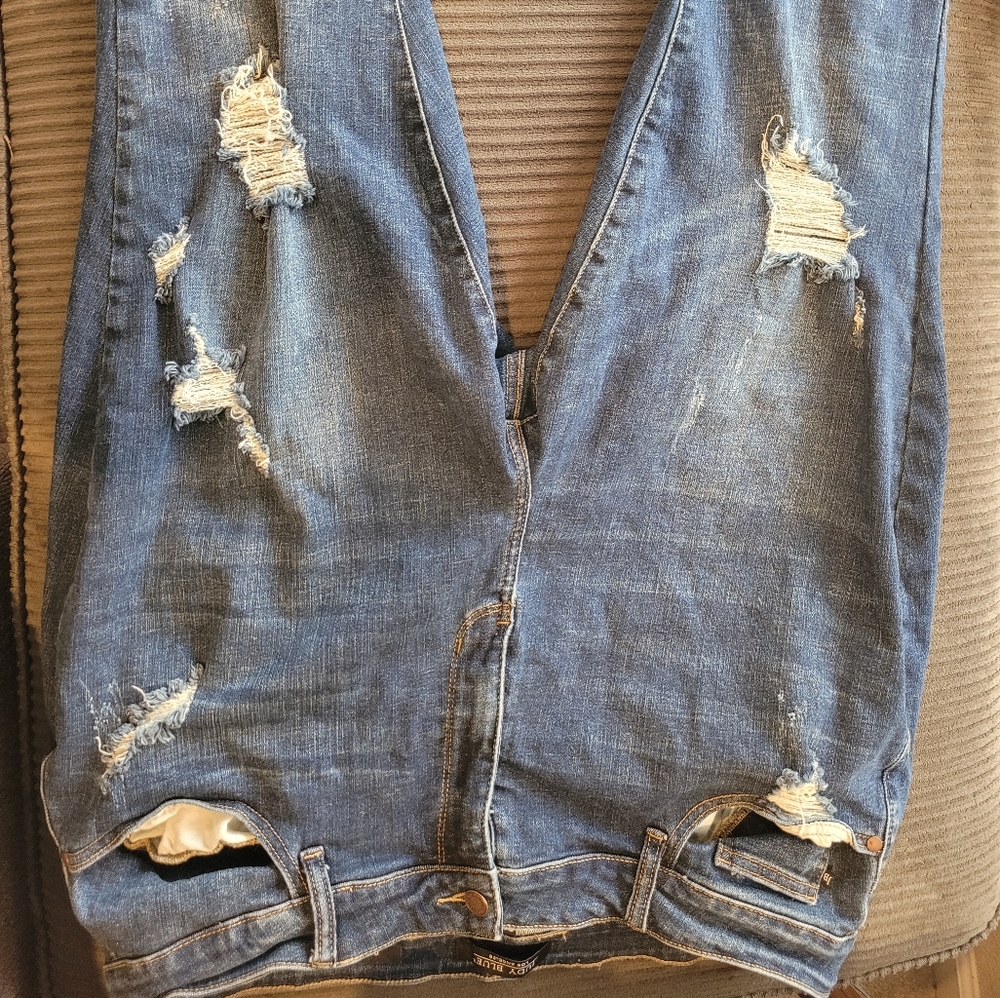 Gently worn Judy Blue capris